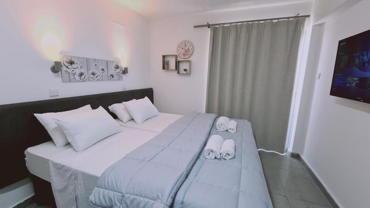 Stay Napa Living Studios Айя-Напа Екстер'єр фото