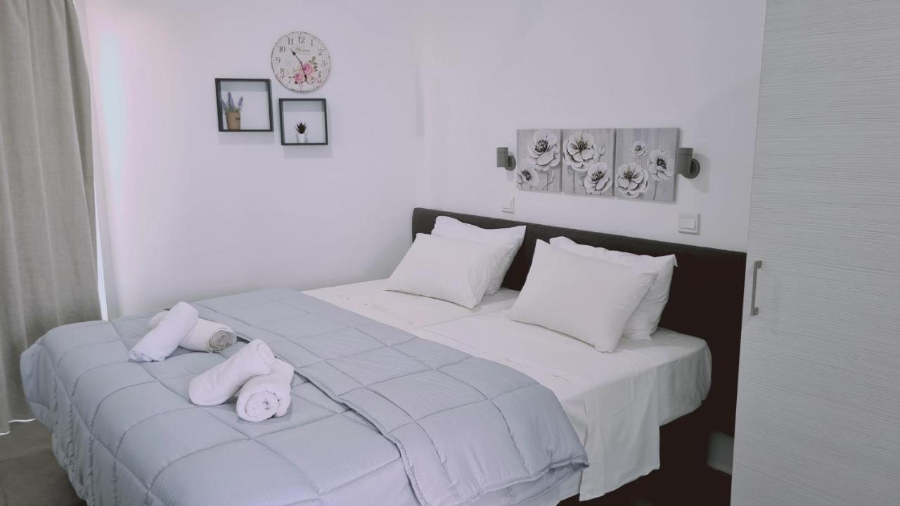Stay Napa Living Studios Айя-Напа Екстер'єр фото